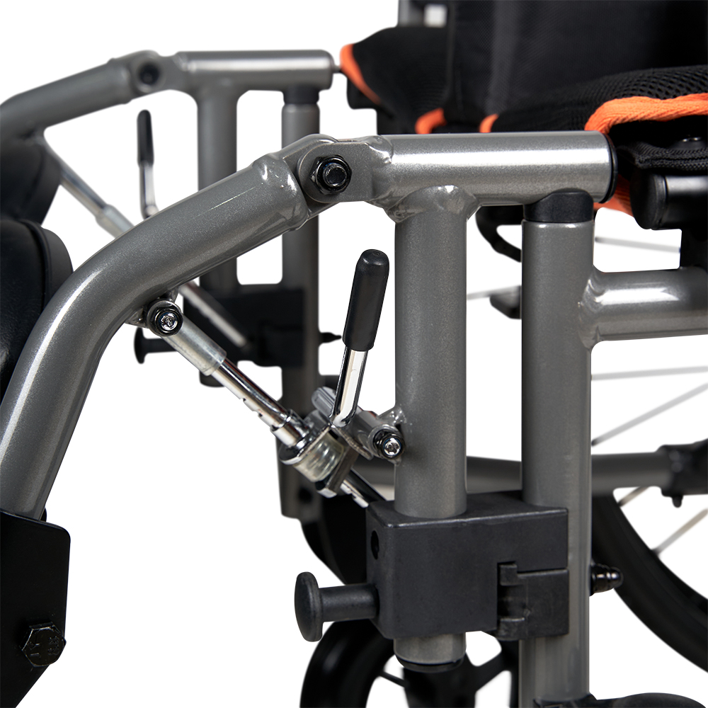 Кресло-коляска для инвалидов Армед 4000 